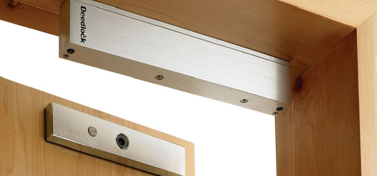 Magnetic lock installation San Martin